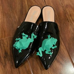 POLLINI flat mule black patent leather with turquoise frogs 37
